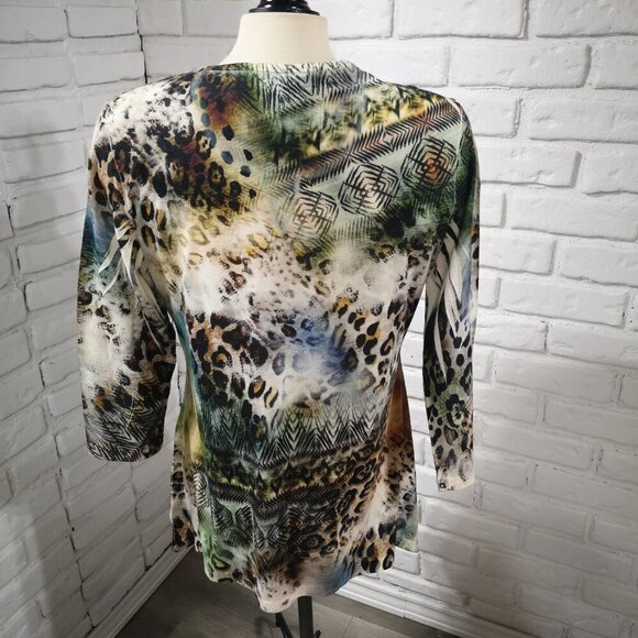 Dress Barn Ladies Multi Colored Animal Print Size XL V-neck Tunic Top - Picture 2 of 11